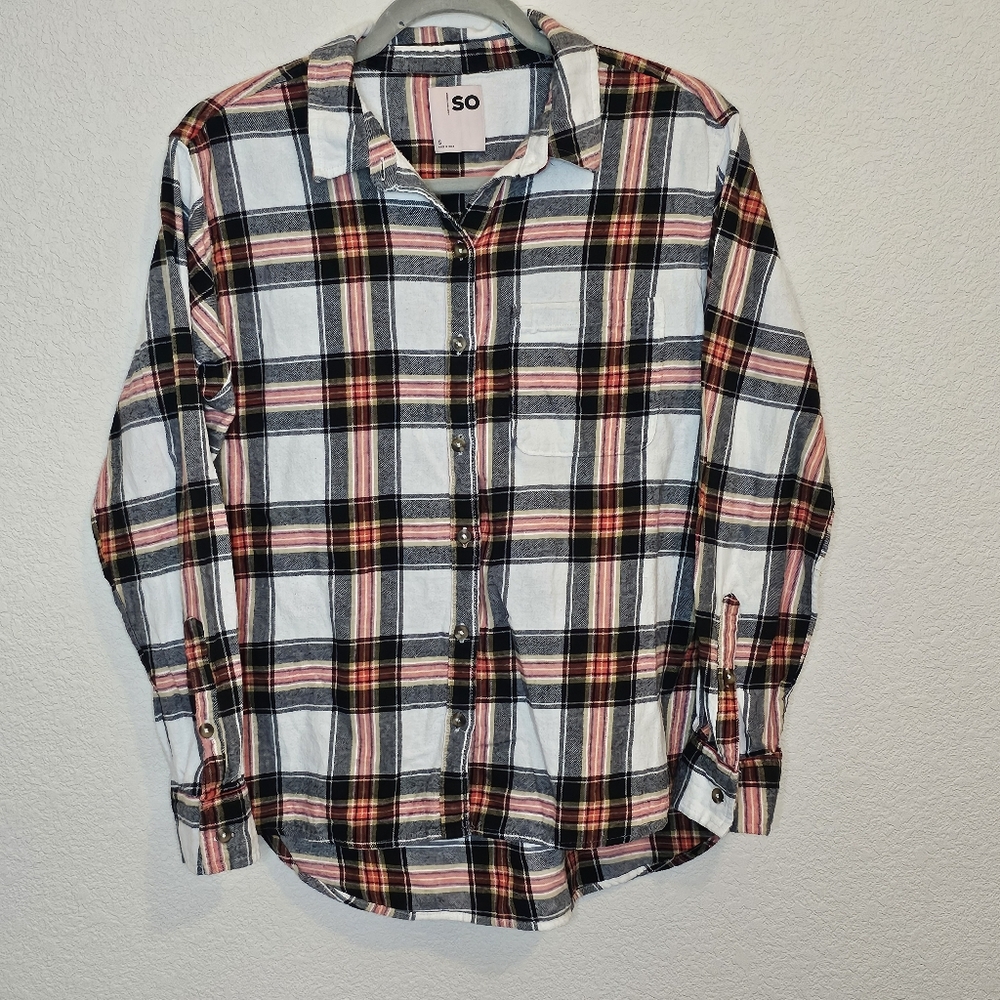 SO womens sz small long sleeve plaid button-up  100% cotton shirt